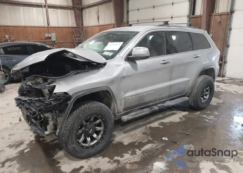 2015 Jeep Grand Cherokee Laredo z USA, uszkodzony, nr VIN 1C4RJFAG5FC905831